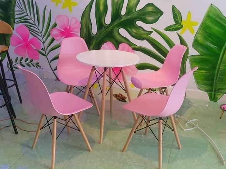 Bộ bàn ghế Eames nhiều màu - Nội Thất Bảo Long